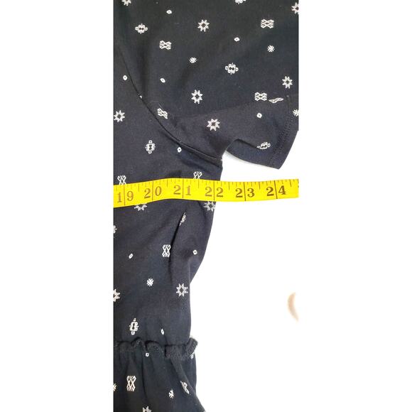 Torrid Short Sleeve Top Sz 00 M L Black White Empire Waist Babydoll V Neck Tie - Picture 4 of 9